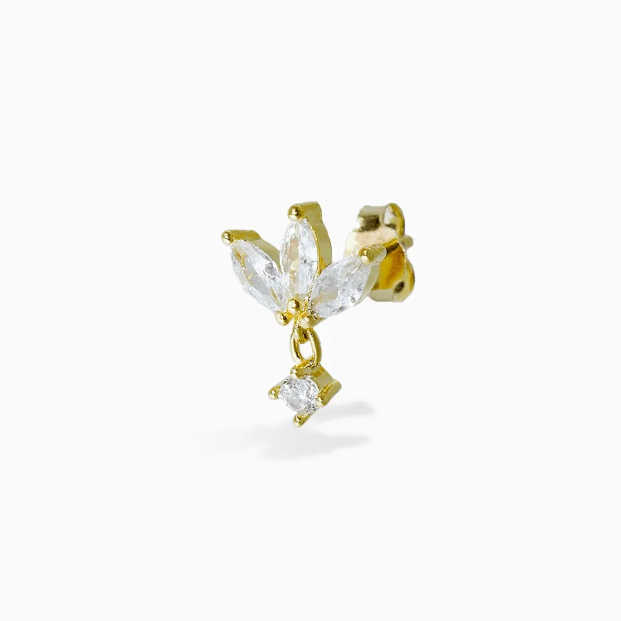 Lotus Une boucle d'oreille en forme de fleur Plaqué Or 18k